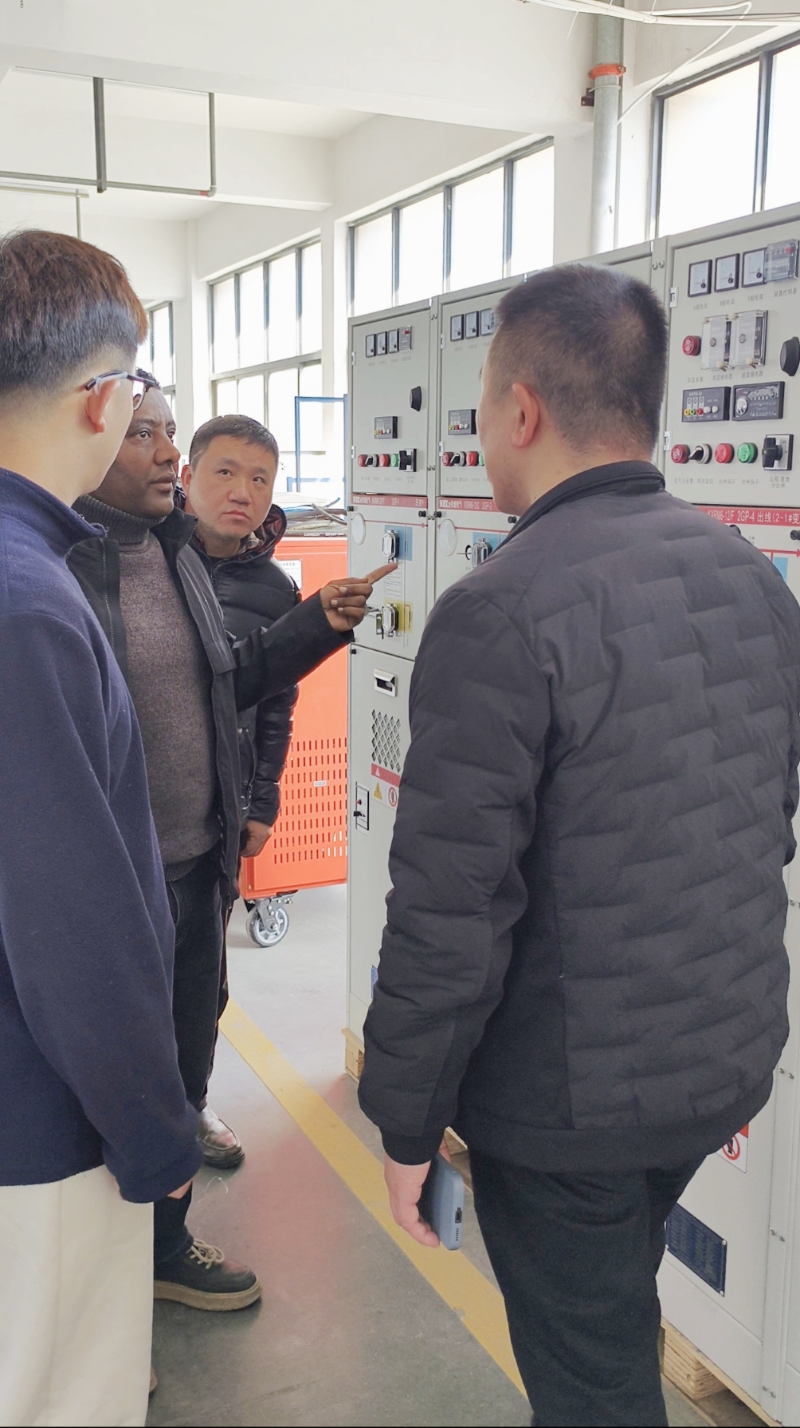 EEU eksperdid külastasid Kexuni 20 komplekti alajaamade programmi jaoks